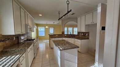 2314 Hannover Way in Spring, TX - Building Photo - Building Photo