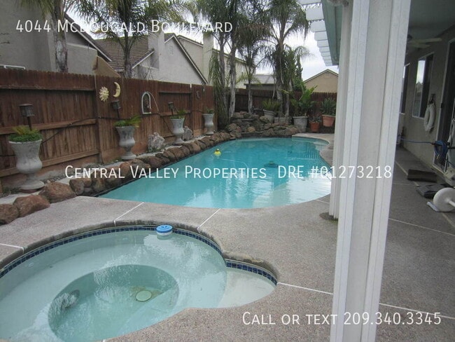 4044 McDougald Blvd in Stockton, CA - Building Photo - Building Photo