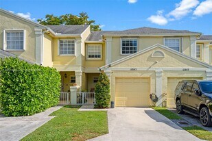 11845 SW 100th St in Miami, FL - Building Photo