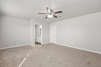 6040 24th St in Lubbock, TX - Building Photo - Building Photo