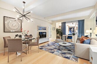 160 Central Park S in New York, NY - Building Photo - Building Photo