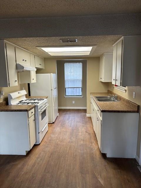 property at 5006 Sara Dr