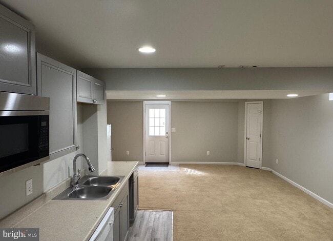 29 Newbury Dr in Stafford, VA - Building Photo - Building Photo