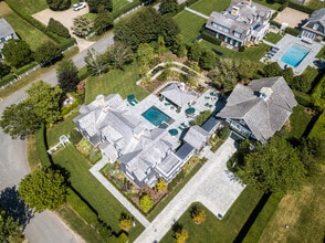 3 Field Club Ln in Edgartown, MA - Building Photo - Building Photo