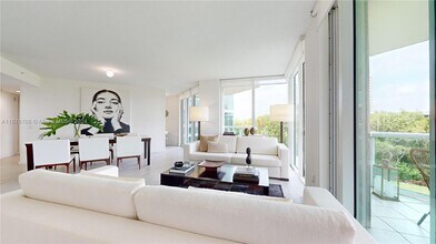 3370 Hidden Bay Dr, Unit 402 in Aventura, FL - Foto de edificio - Building Photo