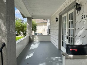 2149 Mango Pl in Jacksonville, FL - Foto de edificio - Building Photo