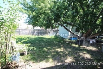924 W Belmont Ave in Lincoln, NE - Building Photo - Building Photo