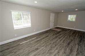 5210 Chattahoochee St in Flowery Branch, GA - Building Photo - Building Photo
