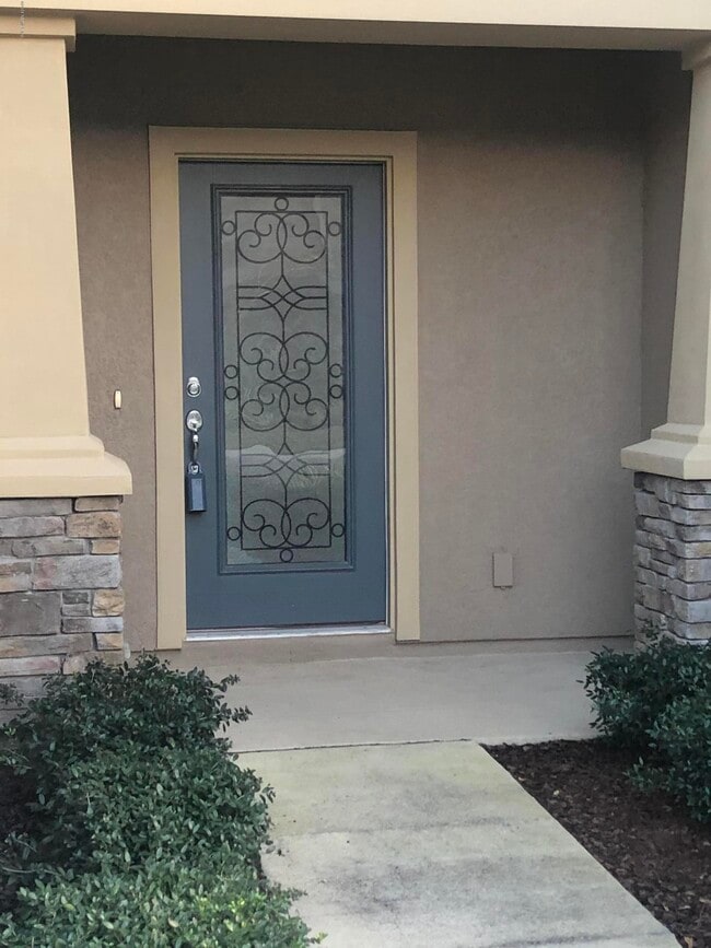 7010 Butterfly Ct in Jacksonville, FL - Building Photo - Building Photo