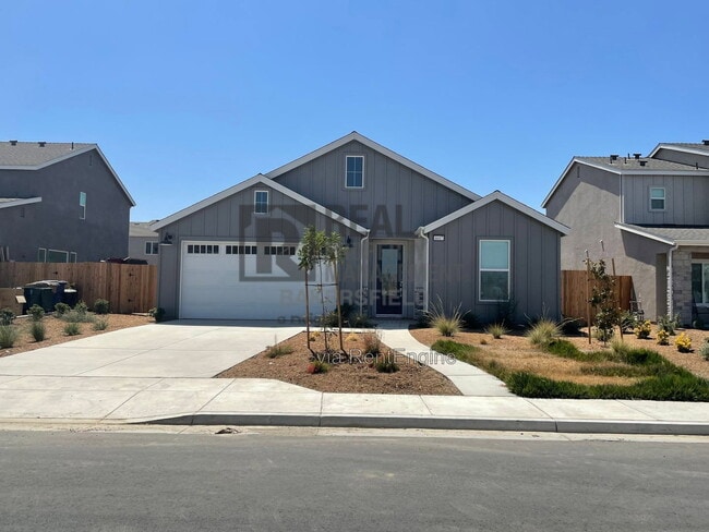 6617 Shaver Dr