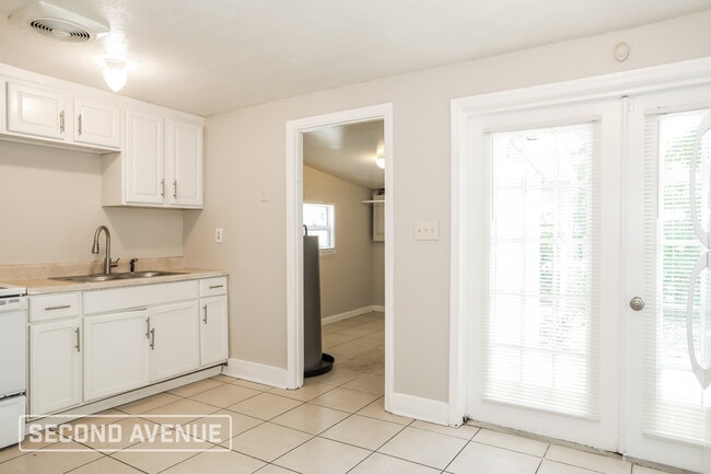 304 Gwinnett Rd in Orange Park, FL - Building Photo - Building Photo