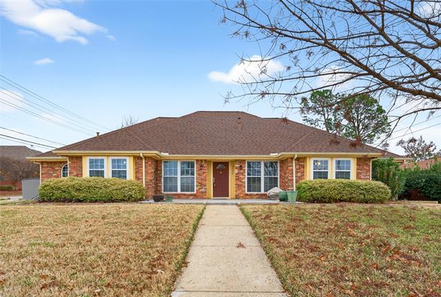 property at 2032 Briar Trail