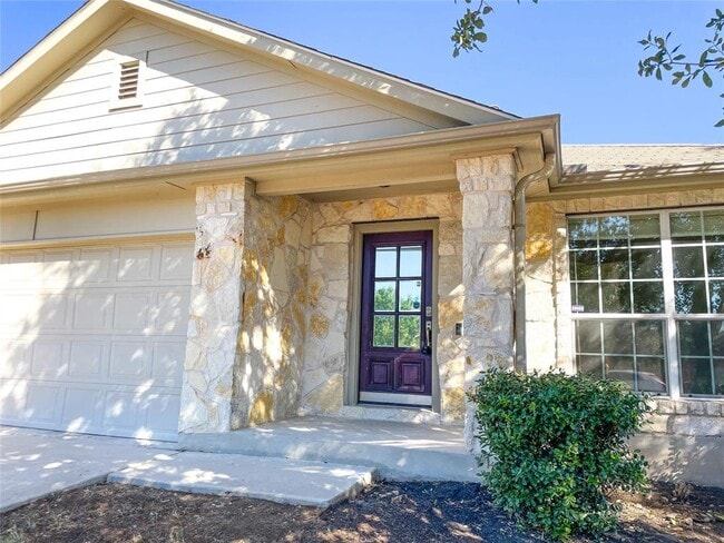 2401 Christoff Loop in Austin, TX - Building Photo - Building Photo