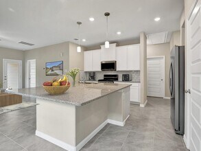 6716 Chinapkin Oak Ln in Conroe, TX - Building Photo - Building Photo