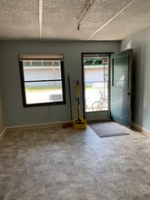 2223 S Cushman St in Fairbanks, AK - Foto de edificio - Building Photo