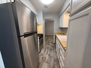 2843 SE 20th St in Des Moines, IA - Building Photo - Building Photo