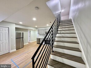 1024 Race St, Unit 3A in Philadelphia, PA - Building Photo - Building Photo