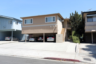 636 N Hayworth Ave in Los Angeles, CA - Building Photo - Primary Photo