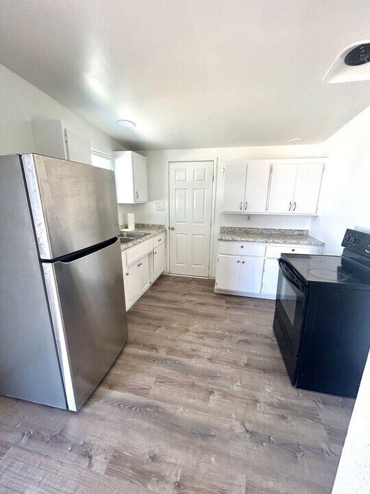 72662 Sunnyslope Dr in Twentynine Palms, CA - Foto de edificio