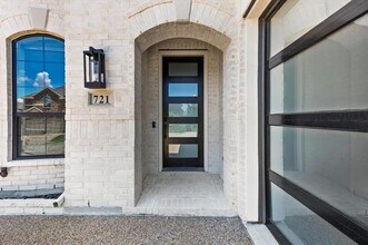 721 Yarrow St in Little Elm, TX - Building Photo - Building Photo