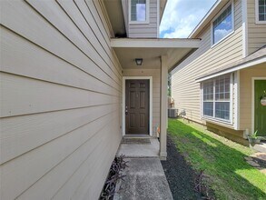 3014 Loganberry Park Ln in Houston, TX - Building Photo - Building Photo