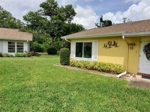 1907 Canterbury Ln in Sun City Center, FL - Building Photo - Building Photo