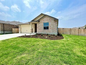 1917 Owasso Dr in Leander, TX - Building Photo - Building Photo