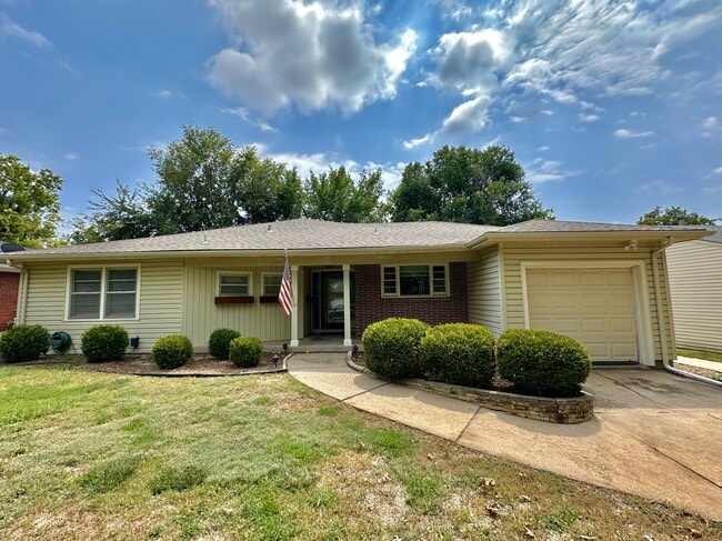 property at 5819 Blueridge St