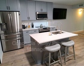 5300 E Waverly Dr in Palm Springs, CA - Building Photo - Building Photo