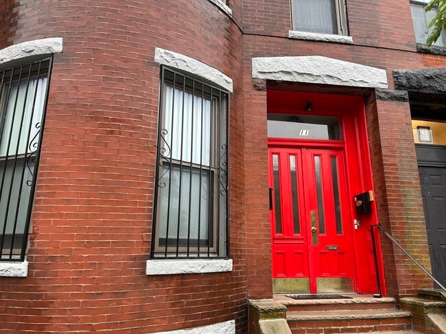 property at 11 Winthrop St