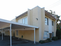 Ygnacio Valley Apartments in Walnut Creek, CA - Building Photo - Building Photo