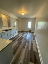 10549 Main St in North Collins, NY - Foto de edificio - Building Photo