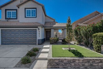 9477 Coral Shine Ct in Las Vegas, NV - Building Photo - Building Photo