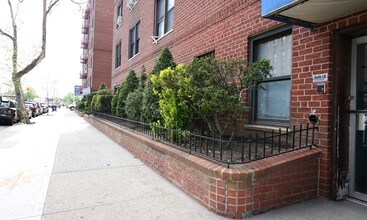 3060 Ocean Ave in Brooklyn, NY - Building Photo - Building Photo