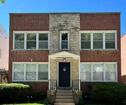 4835 Hull St in Skokie, IL - Building Photo