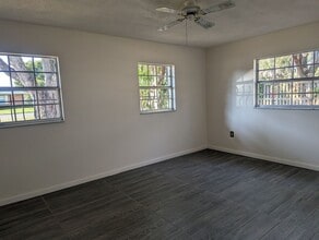 37236 Oak Ln in Umatilla, FL - Building Photo - Building Photo