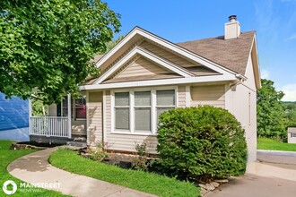 6204 N Mercier St in Kansas City, MO - Foto de edificio - Building Photo