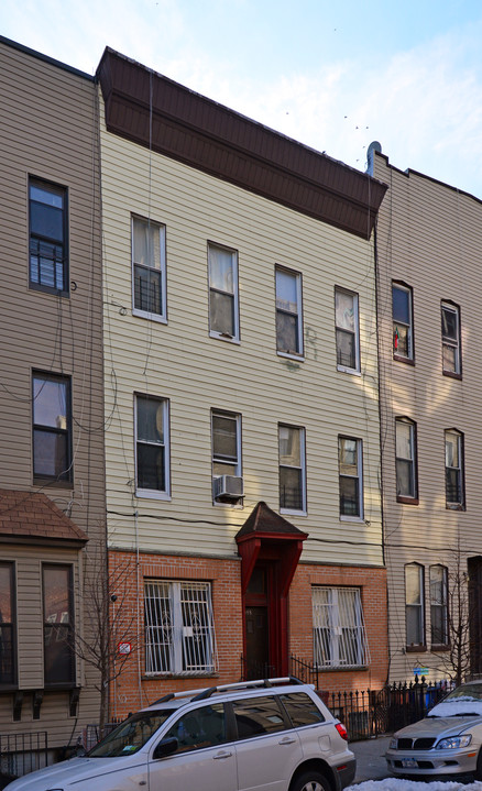 188 Suydam St in Brooklyn, NY - Building Photo