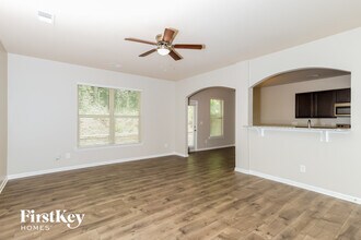 169 Southwind Cir in Newnan, GA - Building Photo - Building Photo