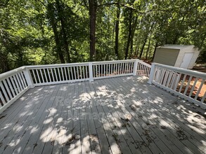 210 Prestigious Pl in Senoia, GA - Building Photo - Building Photo