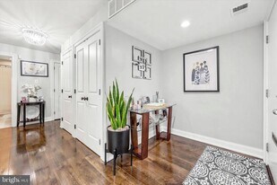 1750 Oakwood Terrace in Narberth, PA - Building Photo