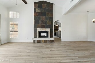 10043 E Dreyfus Ave in Scottsdale, AZ - Building Photo - Building Photo