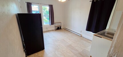 306 Taylor Ave, Unit Apt A in Daytona Beach, FL - Building Photo - Building Photo