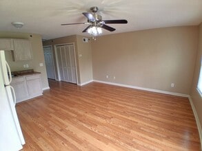 Brandy Mills Apartments in Johnson City, TN - Building Photo - Interior Photo