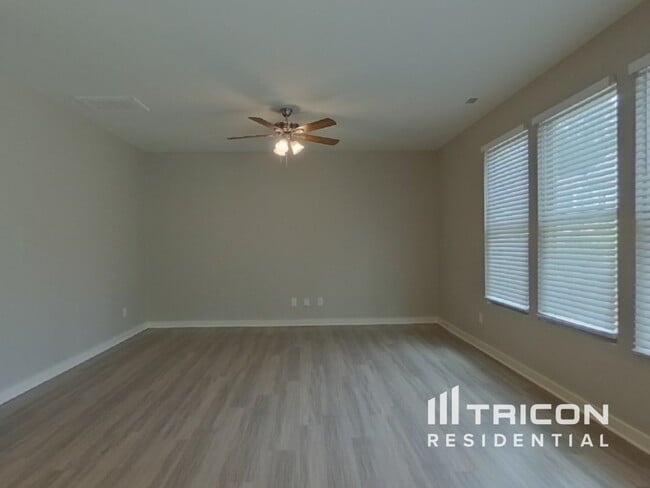 710 Anglin Forest Way in Charlotte, NC - Building Photo - Building Photo