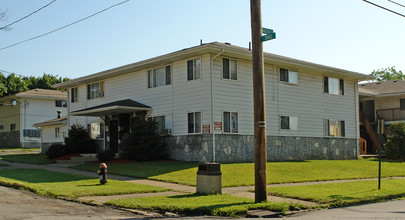 228 Ohio Ave in Youngstown, OH - Building Photo - Building Photo