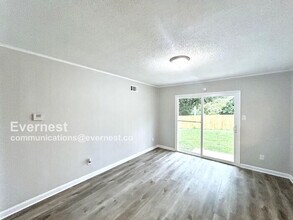 8641 Kinard Cove in Southaven, MS - Building Photo - Building Photo