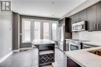 8303 Kipling Ave in Vaughan, ON - Building Photo - Building Photo