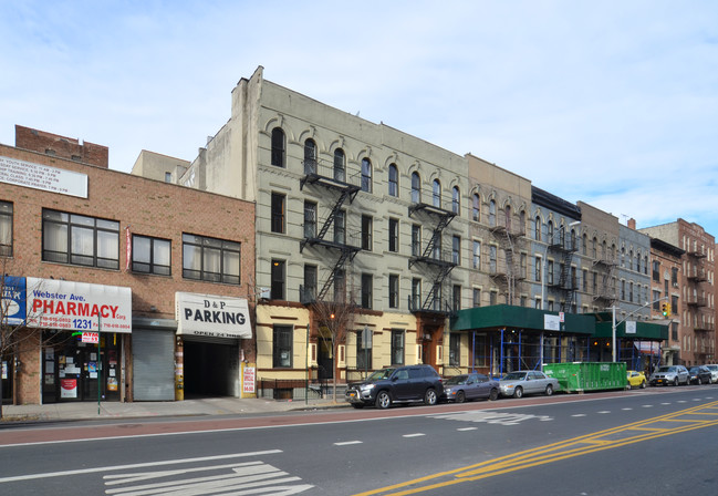 1239 Webster Ave in Bronx, NY - Building Photo - Building Photo