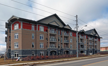 V2 Condos in Guelph, ON - Building Photo - Building Photo